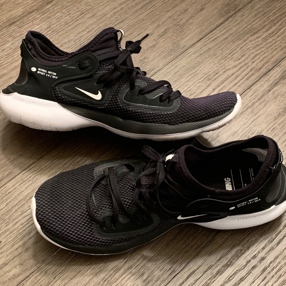 Nike Other - Nike Flex Natural Motion 6.0